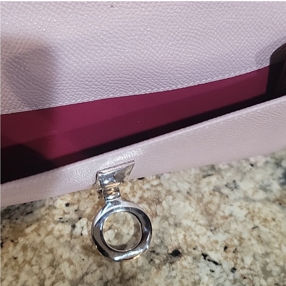 BULGARI Bifold Long Wallet Pink Leather.       Size: H 3.93" x W 7.48" x D 0.78" - Picture 9 of 11